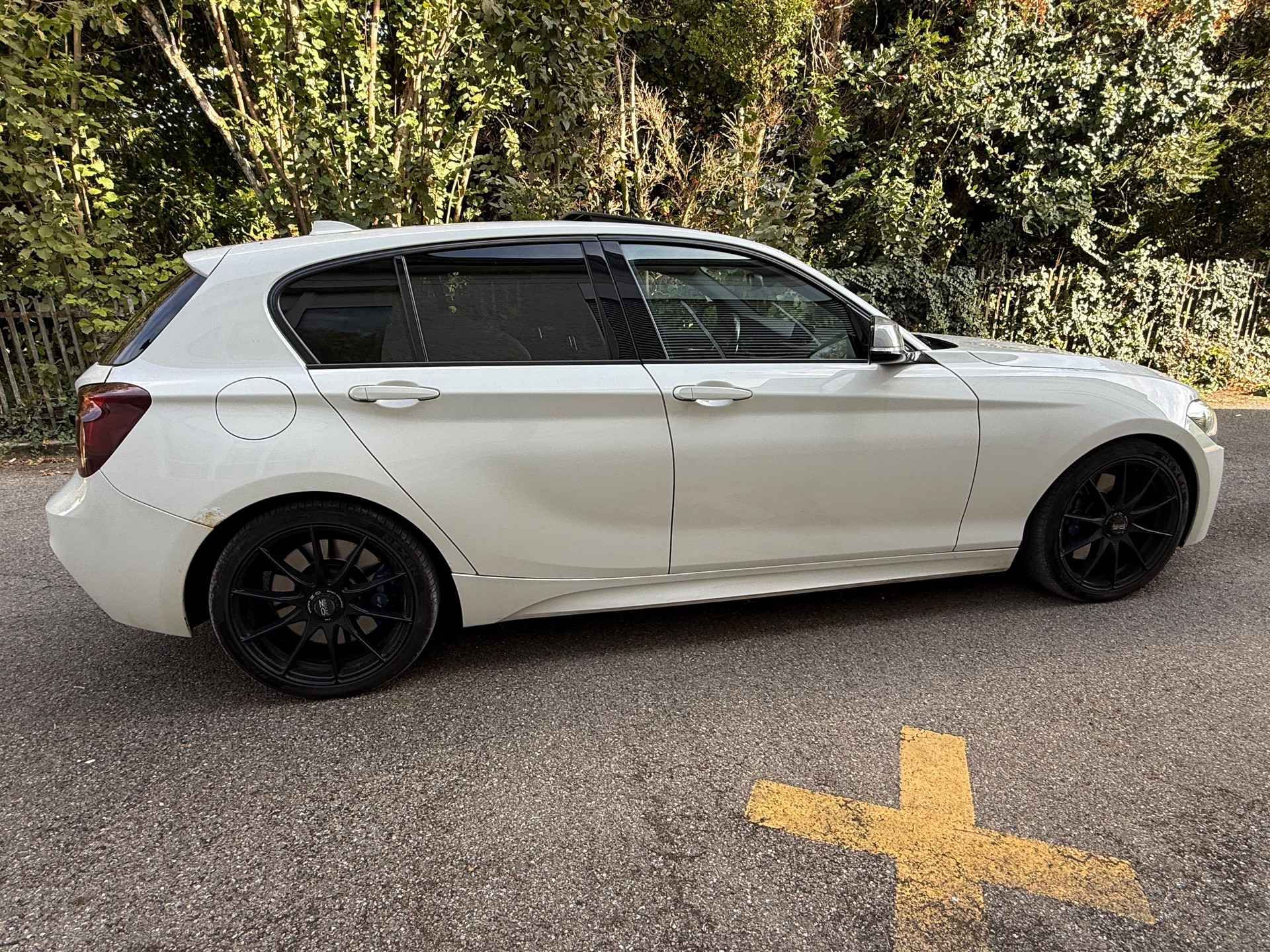 BMW M135i xDrive Steptronic-image-1