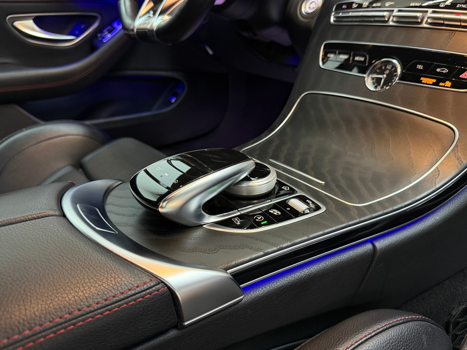 MERCEDES-BENZ C 43 AMG 4Matic 9G-tronic-image-27