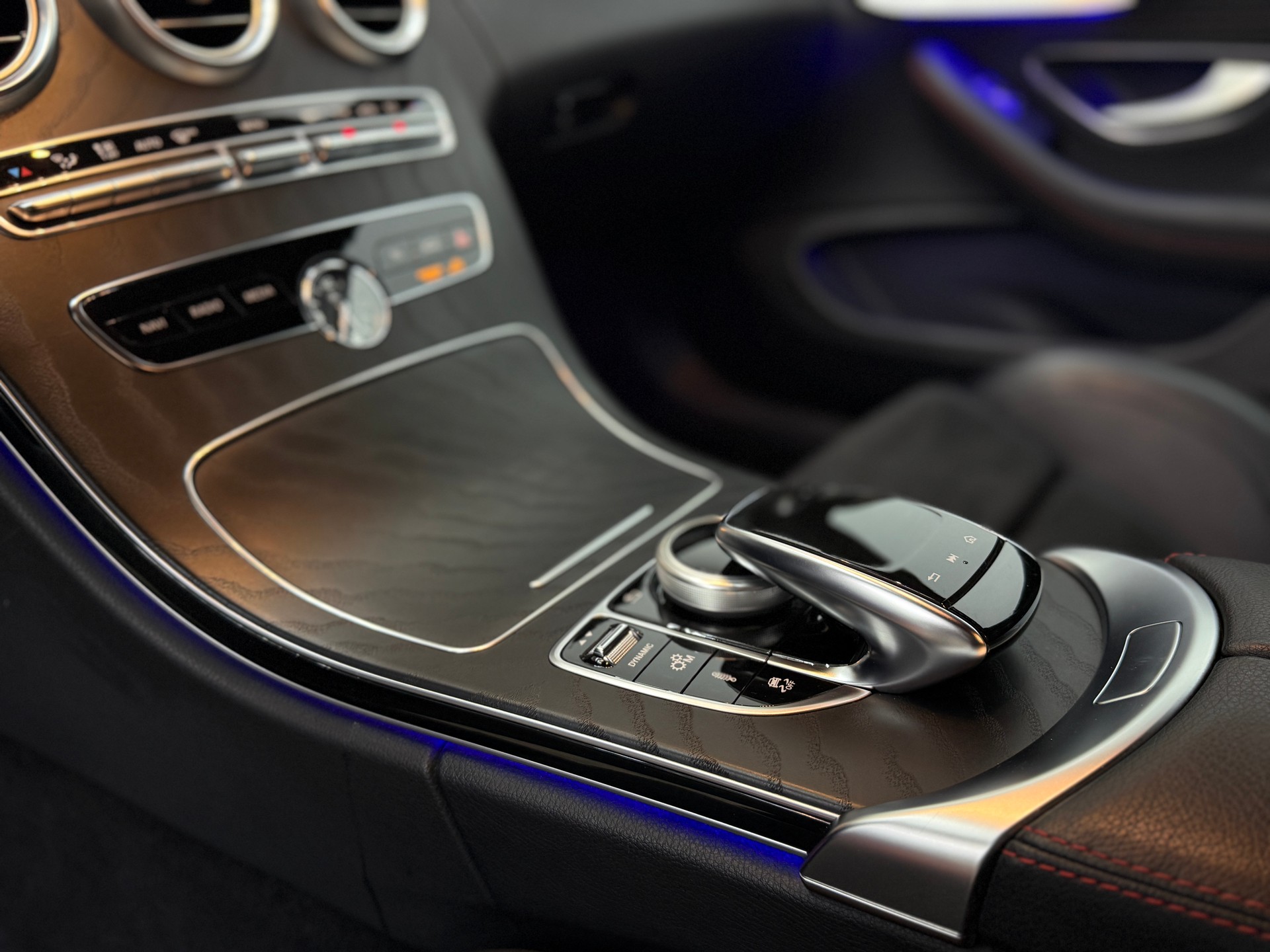 MERCEDES-BENZ C 43 AMG 4Matic 9G-tronic-image-26