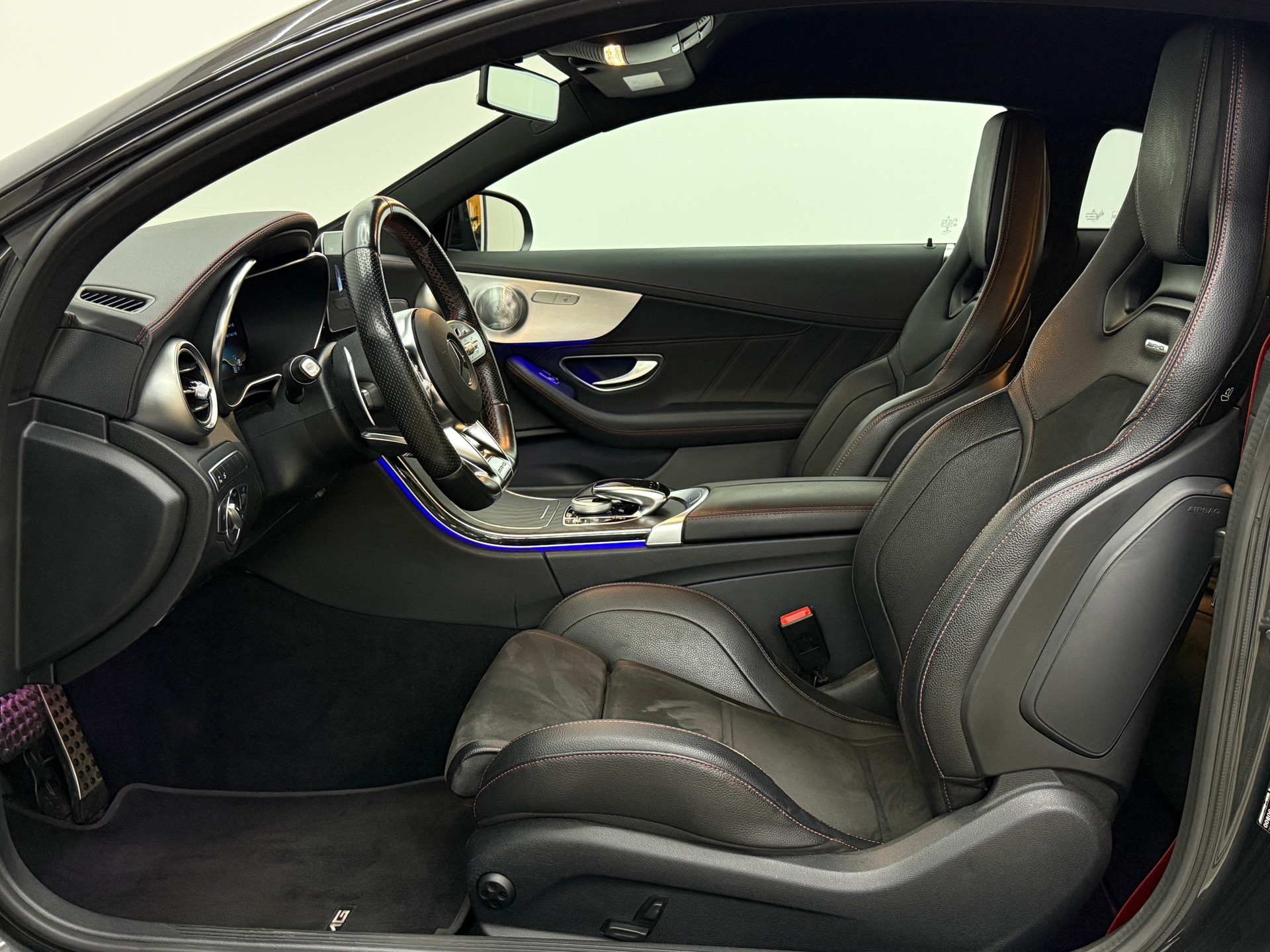 MERCEDES-BENZ C 43 AMG 4Matic 9G-tronic-image-18