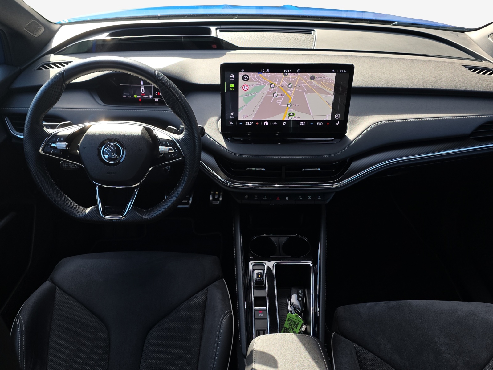 SKODA Enyaq iV 80x SportLine-image-8