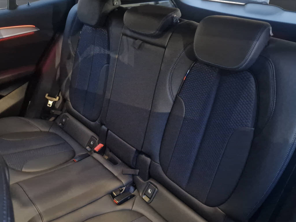 BMW X2 20i xDrive M Sport-image-9