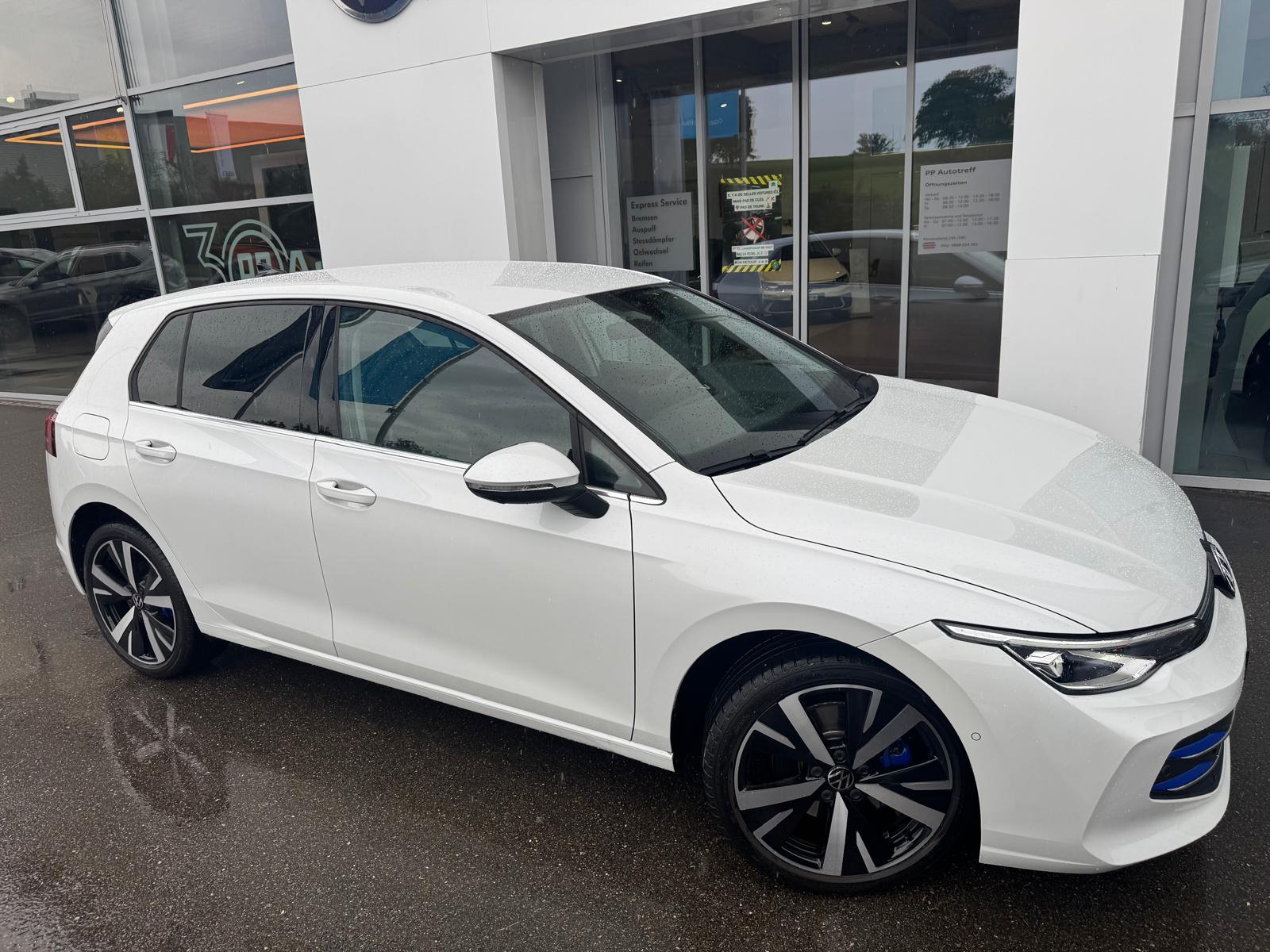 VW Golf 1.5 TSI PHEV Style-image-1