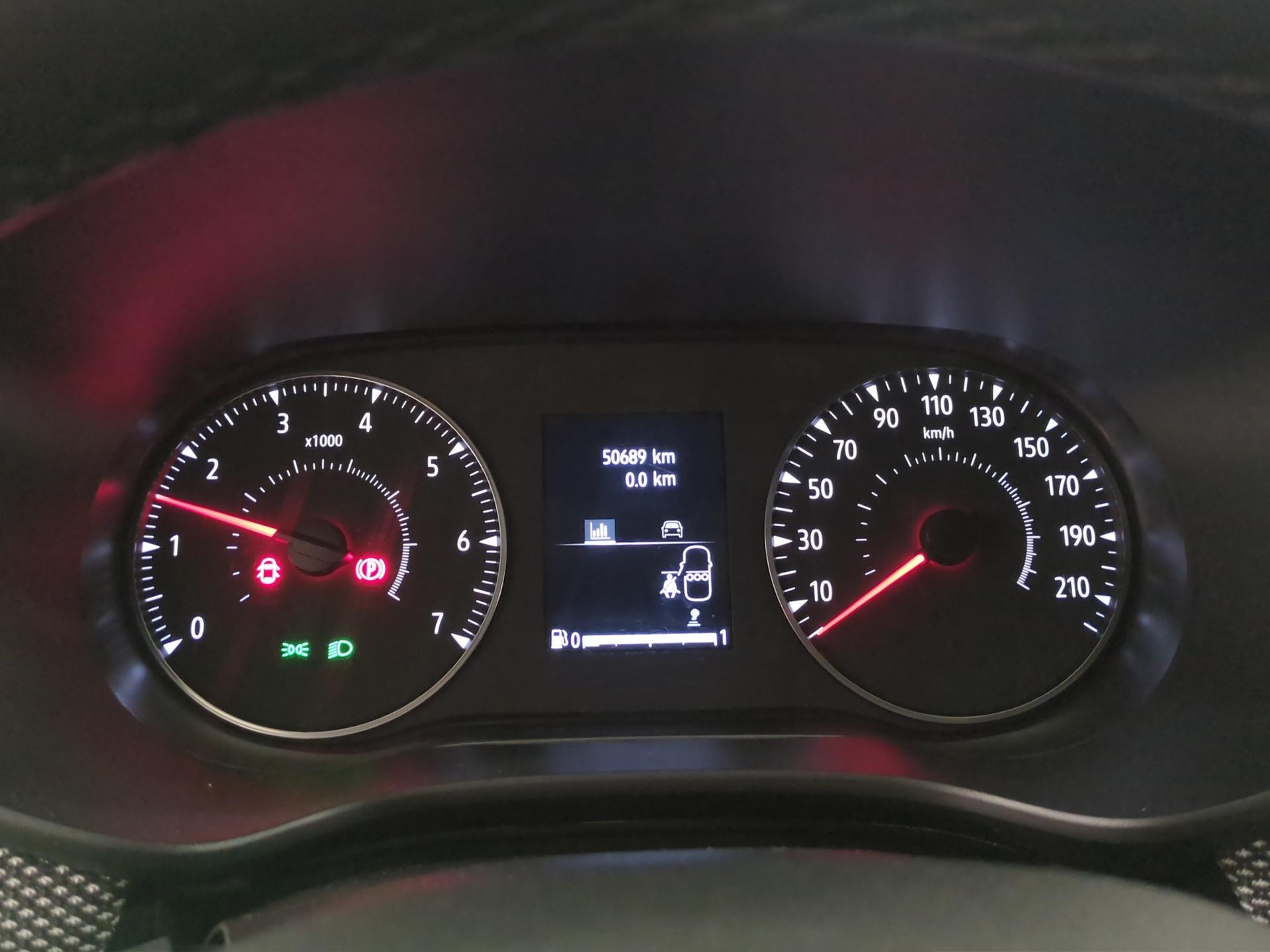 DACIA Sandero TCe 90 Comfort-image-10