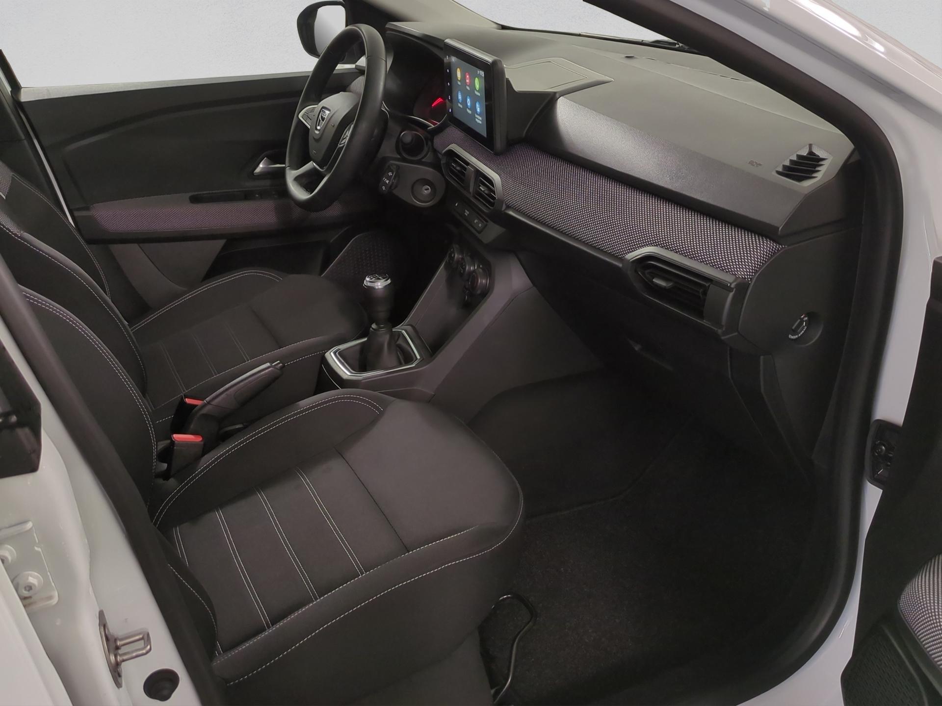 DACIA Sandero TCe 90 Comfort-image-16