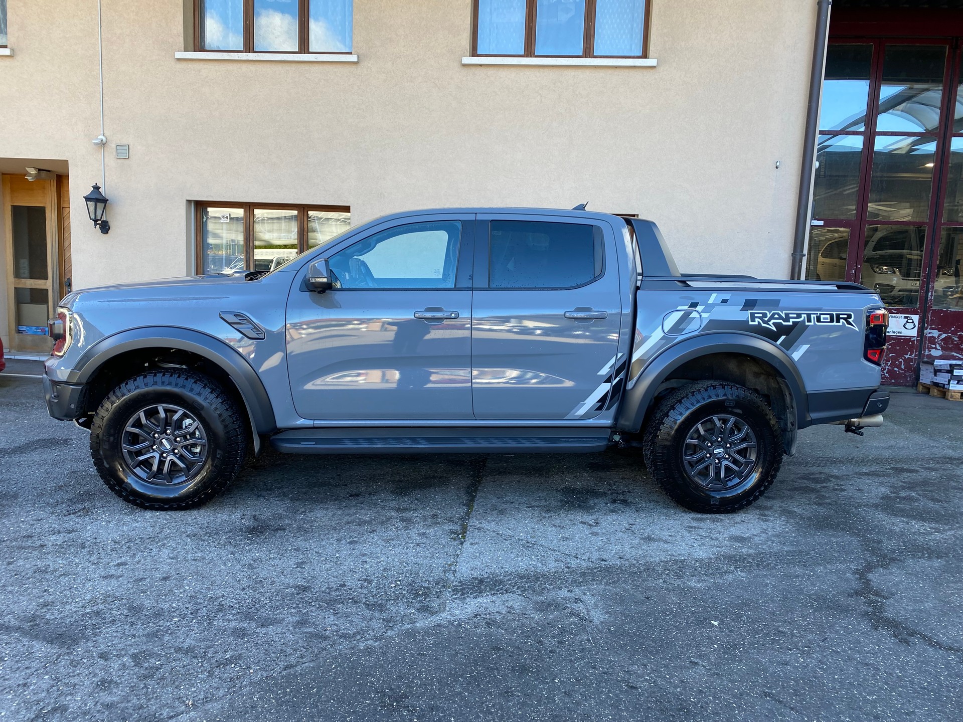 FORD Ranger Raptor 3.0 Eco Boost 4x4 A-image-12
