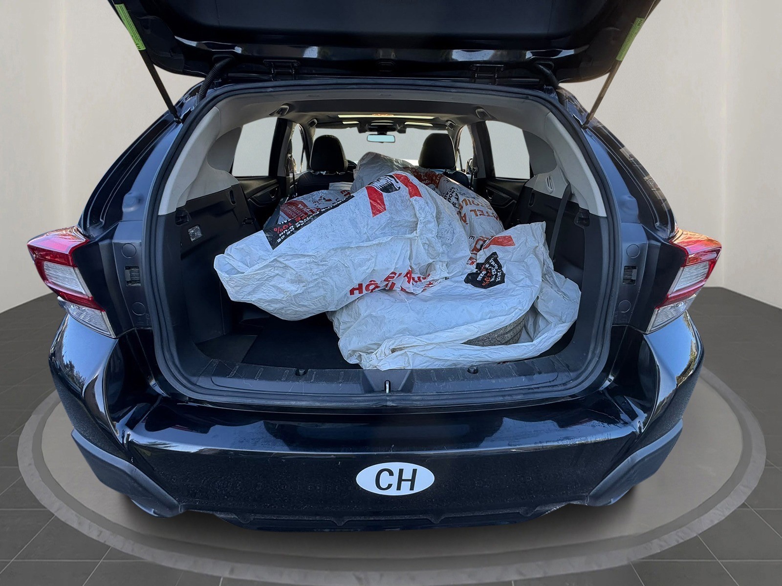 SUBARU XV 2.0 Swiss Plus AWD Lineartronic-image-6