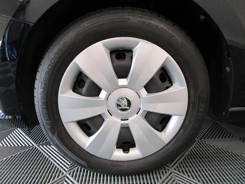 SKODA Fabia 1.0 TSI Ambition DSG-image-20