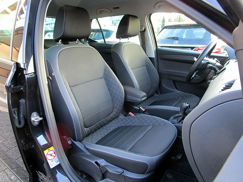 SKODA Fabia 1.0 TSI Ambition DSG-image-13