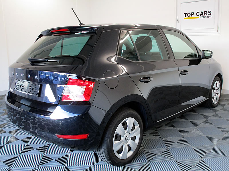SKODA Fabia 1.0 TSI Ambition DSG-image-4