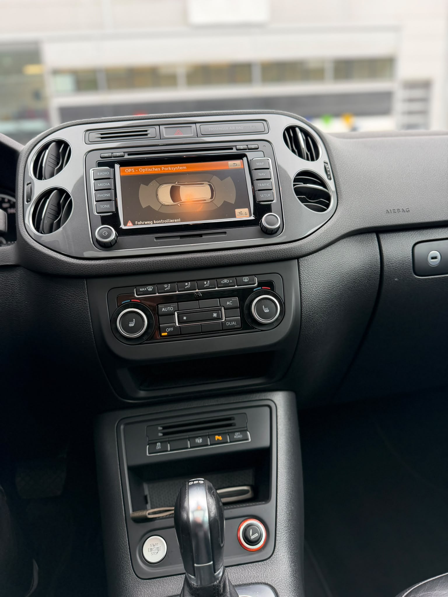 VW Tiguan 2.0 TSI Track&Style 4Motion DSG-image-21