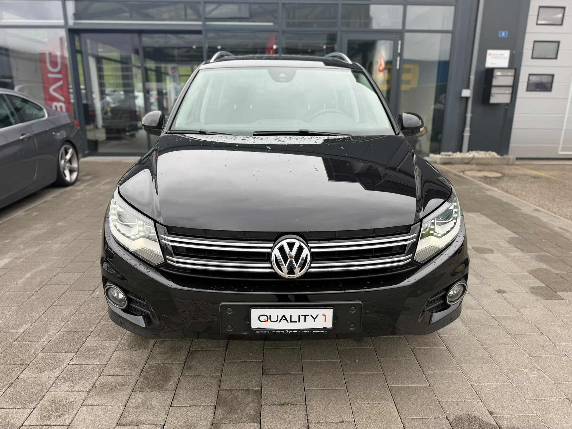 VW Tiguan 2.0 TSI Track&Style 4Motion DSG-image-2