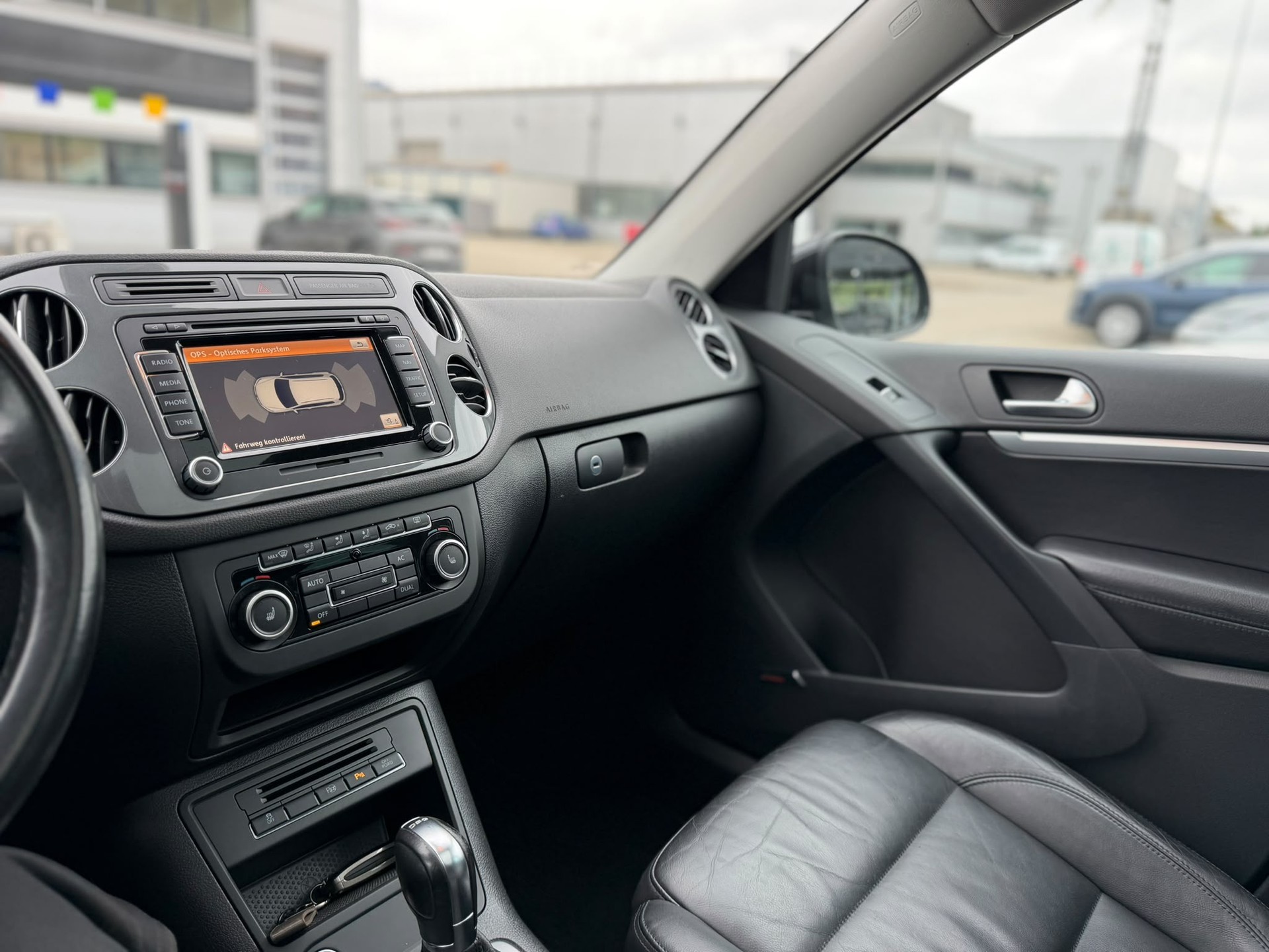 VW Tiguan 2.0 TSI Track&Style 4Motion DSG-image-22
