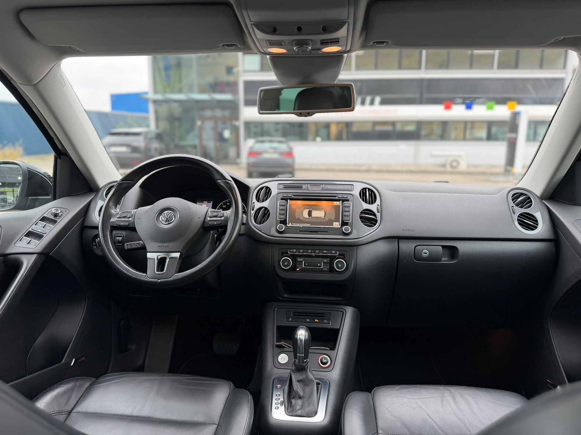 VW Tiguan 2.0 TSI Track&Style 4Motion DSG-image-16