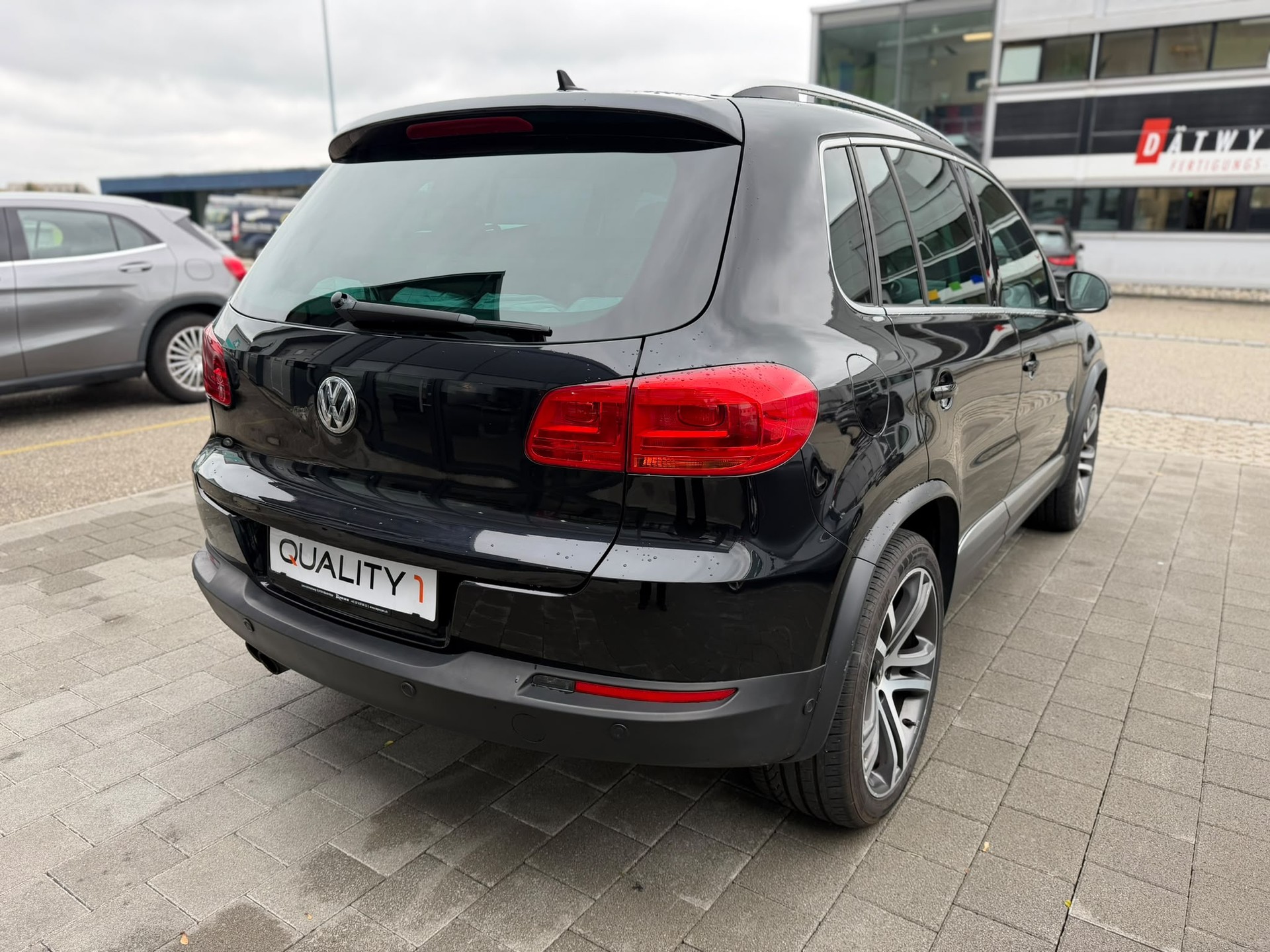 VW Tiguan 2.0 TSI Track&Style 4Motion DSG-image-5