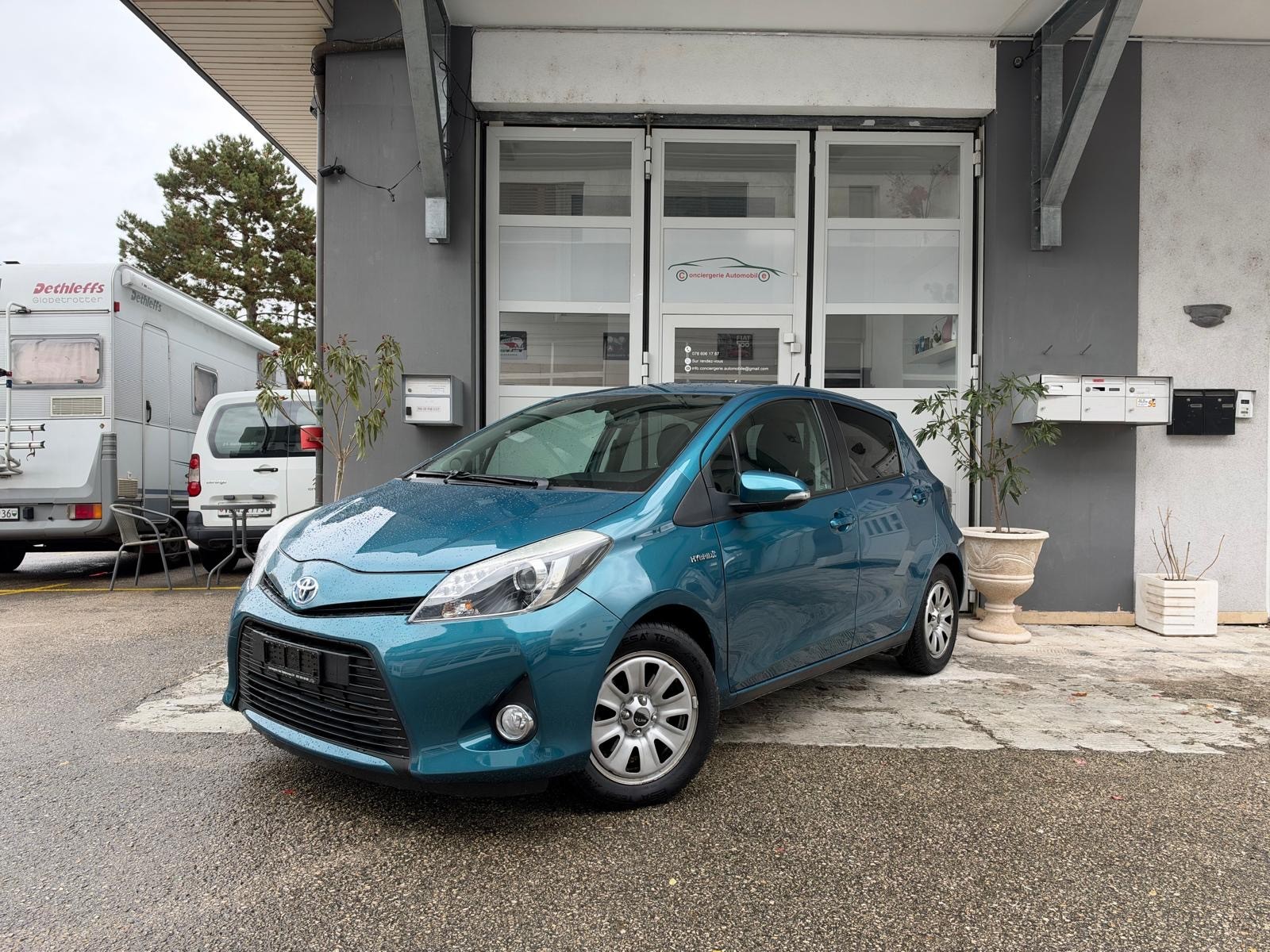 Car photo