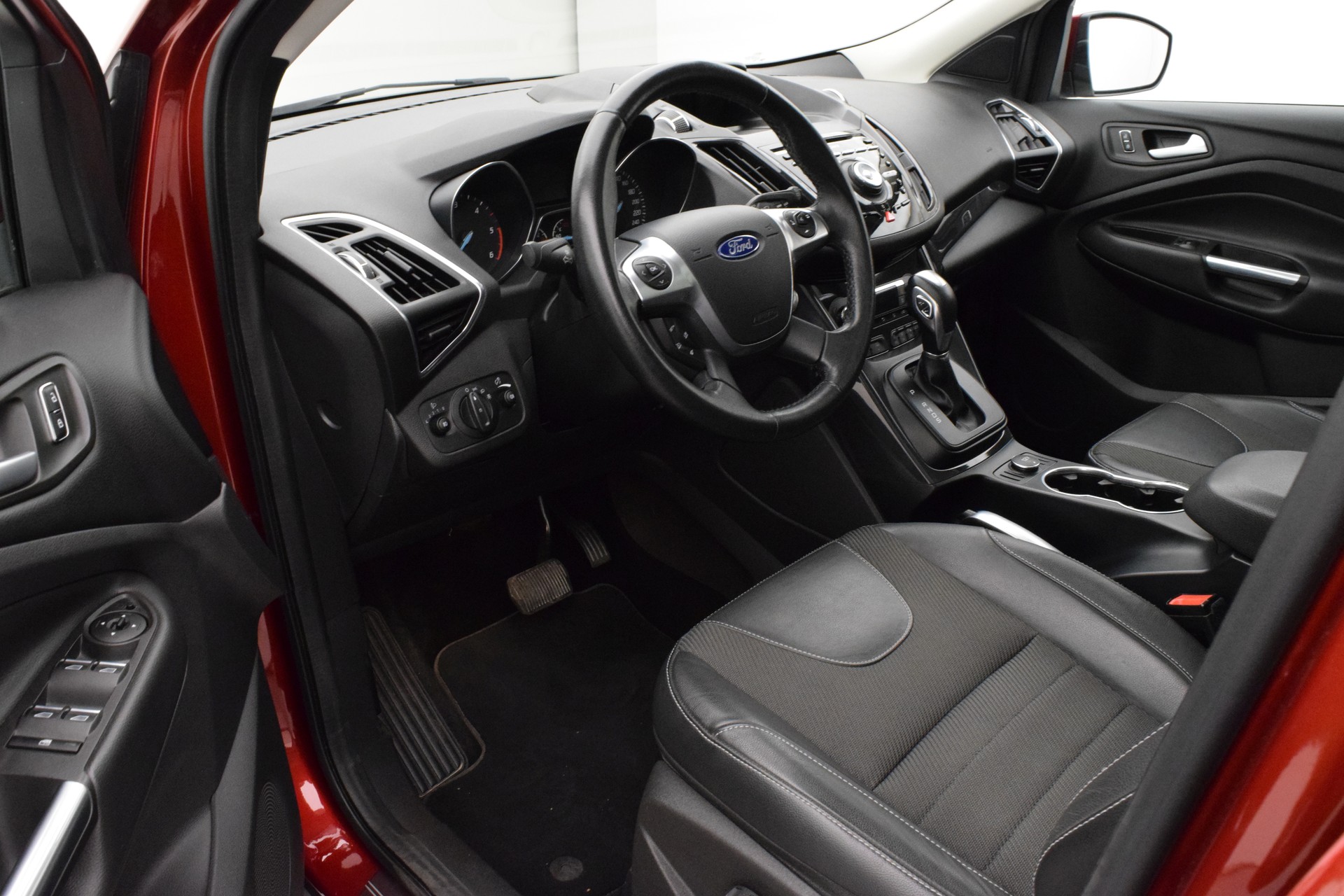 FORD Kuga 2.0 TDCi Titanium 4x4-image-7