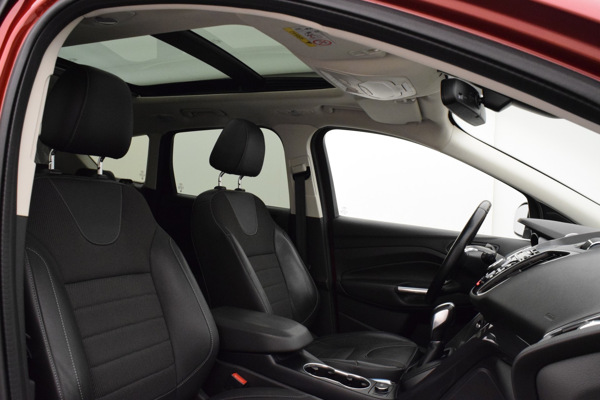 FORD Kuga 2.0 TDCi Titanium 4x4-image-11