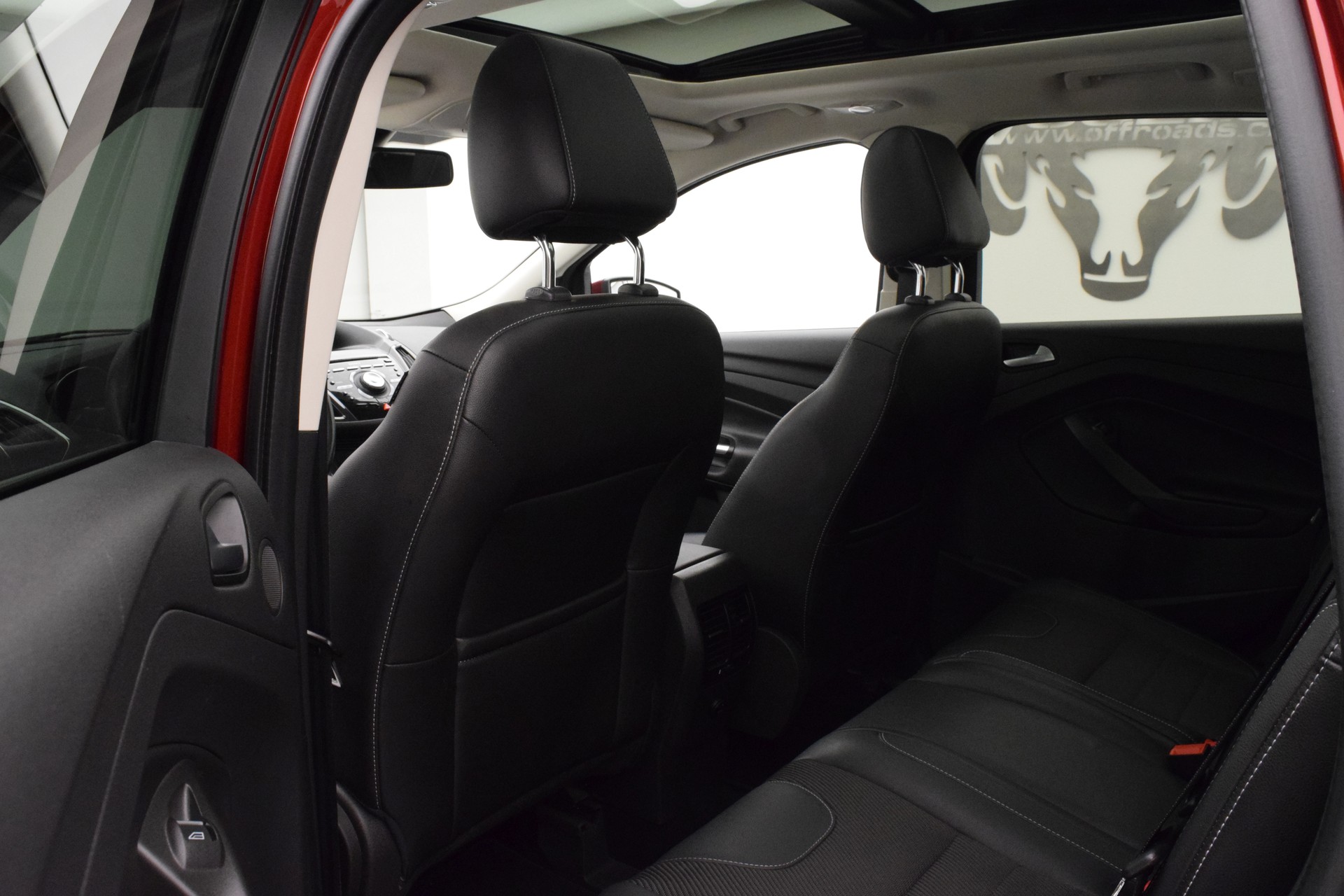 FORD Kuga 2.0 TDCi Titanium 4x4-image-14