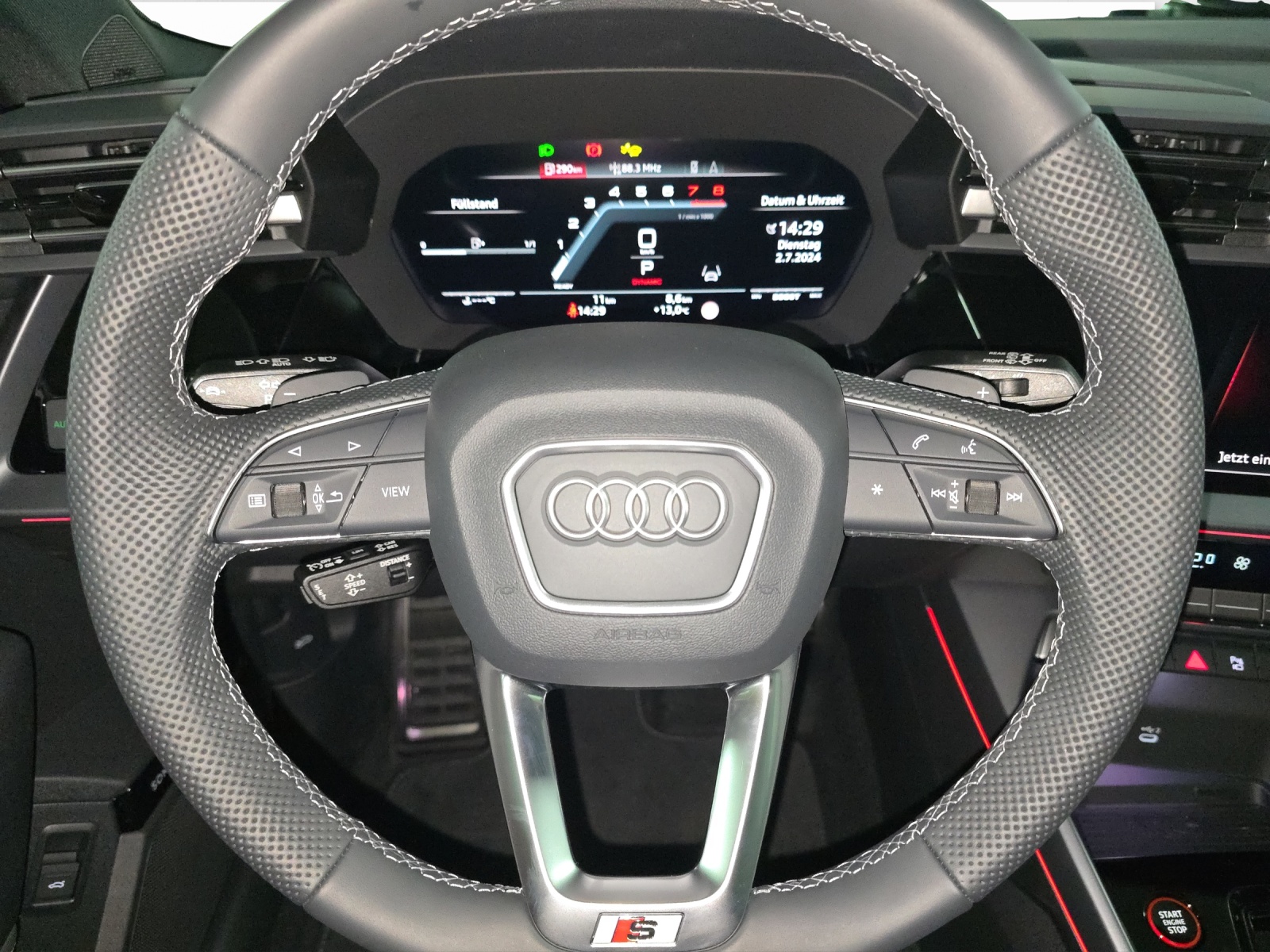 AUDI S3 Sportback TFSI quattro S-tronic-image-5