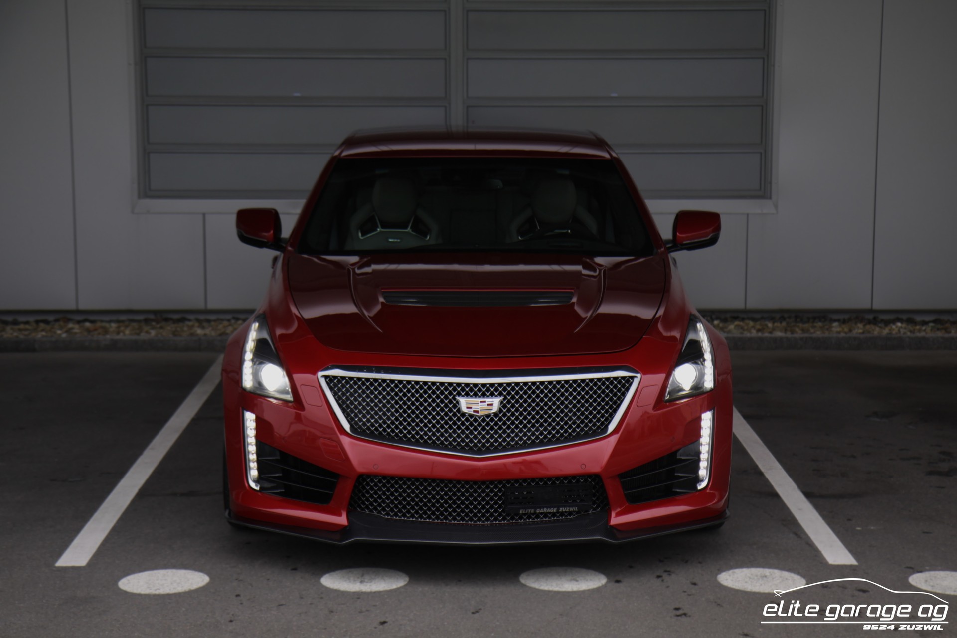 CADILLAC CTS-V Sedan 6.2 Supercharged Automatic-image-7
