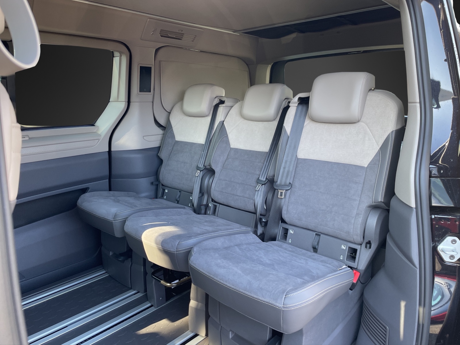 VW T7 California Beach 2.0 TDI DSG-image-8