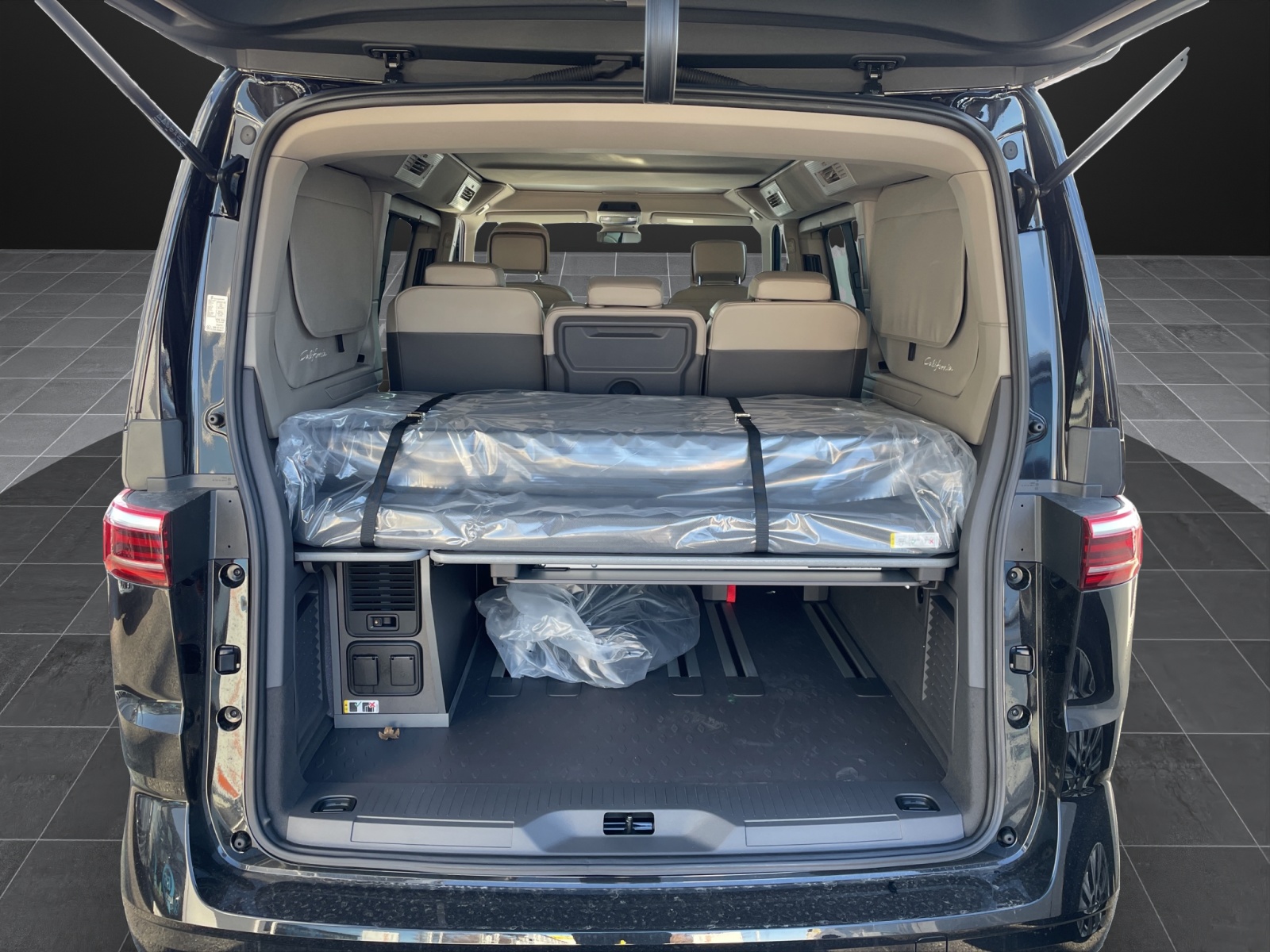 VW T7 California Beach 2.0 TDI DSG-image-12