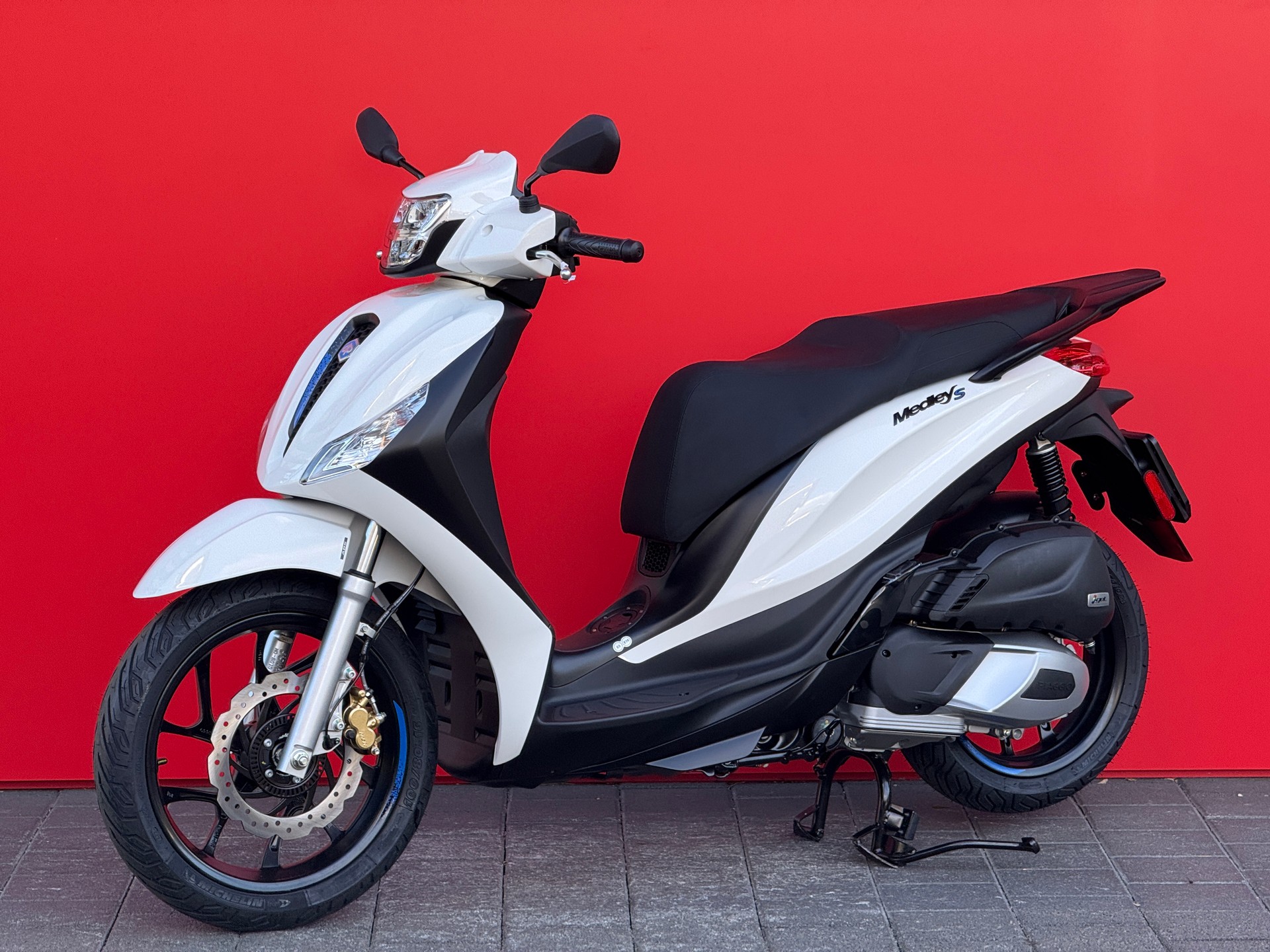 PIAGGIO Medley 125 Sport E5+-image-14
