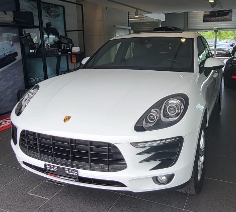 PORSCHE Macan PDK-image-0