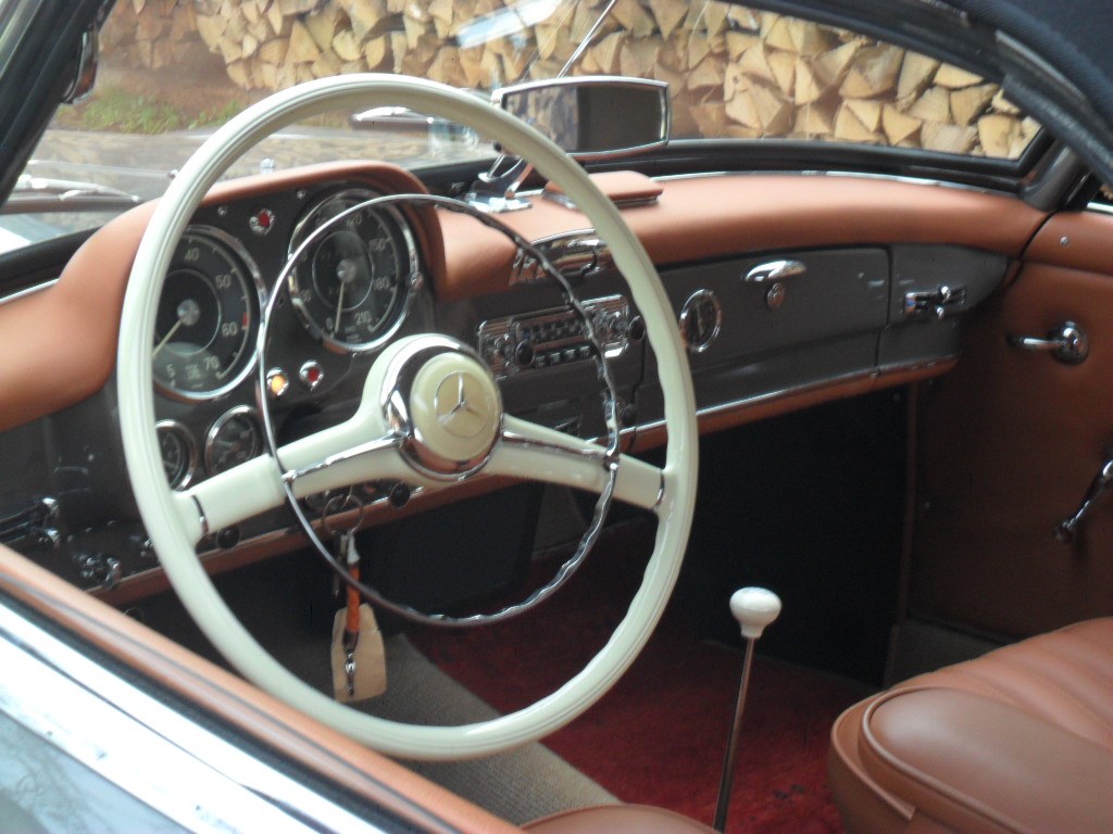 MERCEDES-BENZ 190 SL-image-5