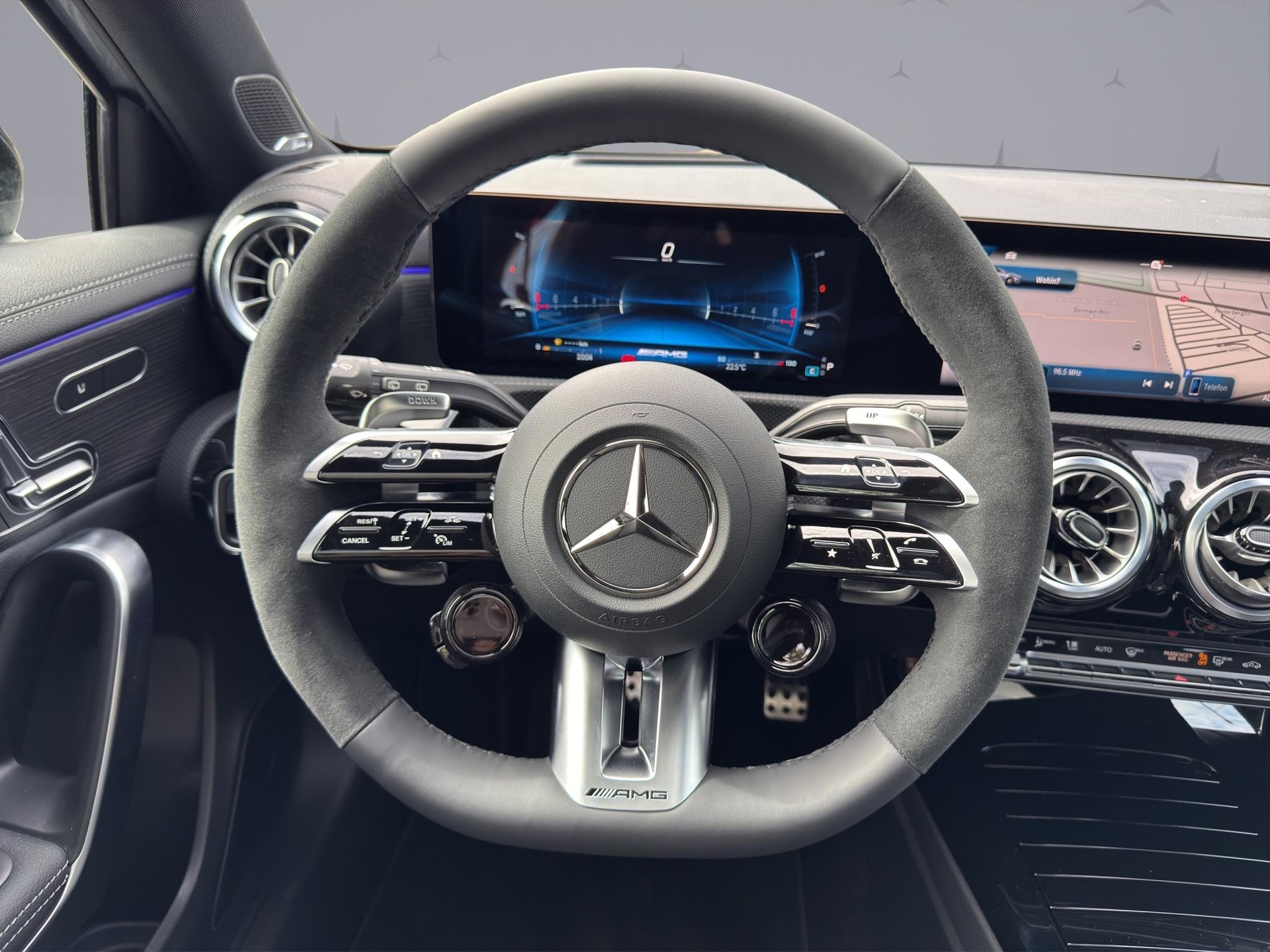 MERCEDES-BENZ A 45 S AMG 4matic+-image-11