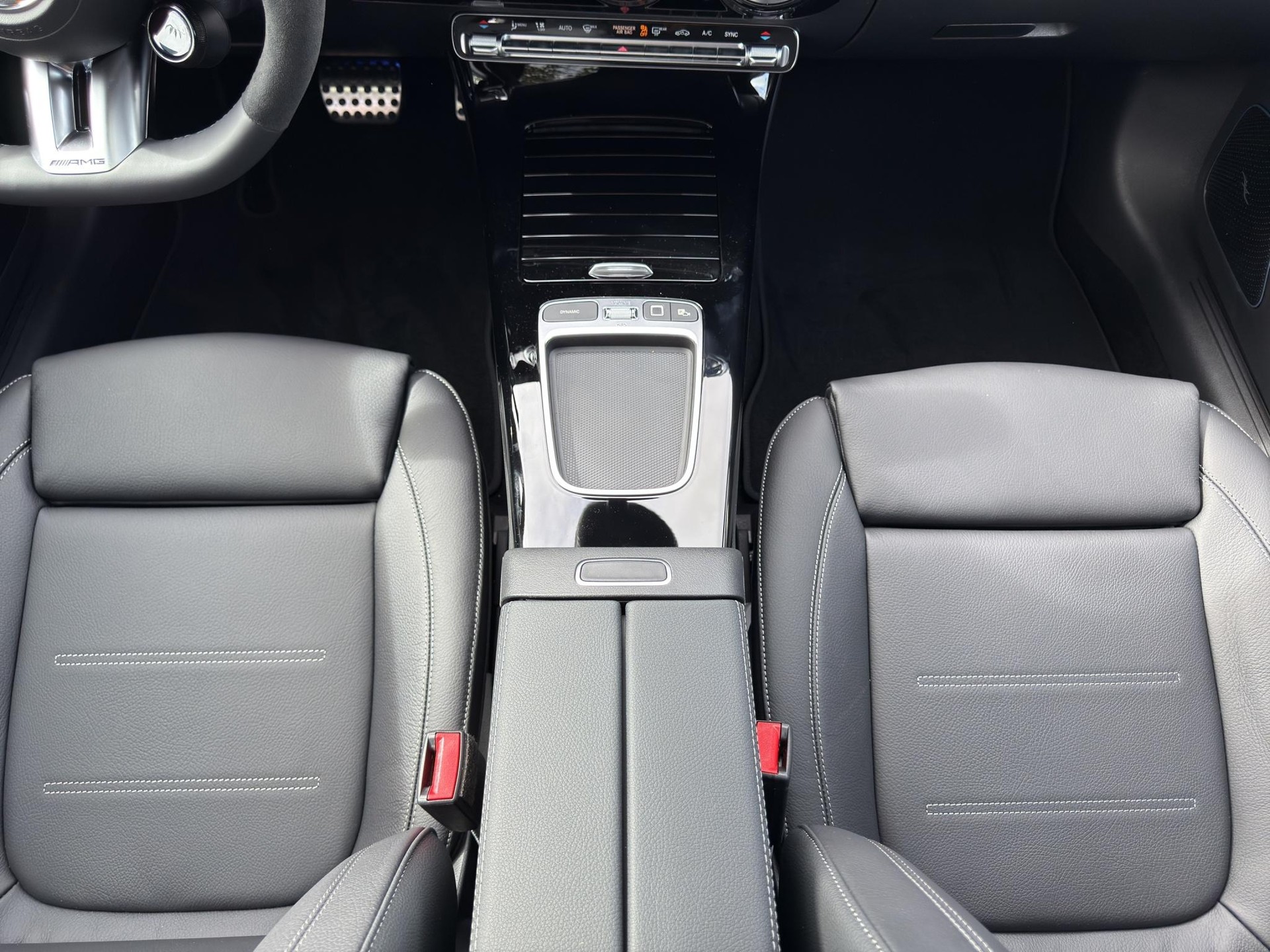 MERCEDES-BENZ A 45 S AMG 4matic+-image-14