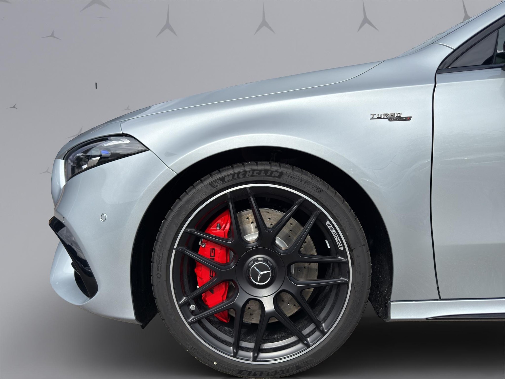 MERCEDES-BENZ A 45 S AMG 4matic+-image-20
