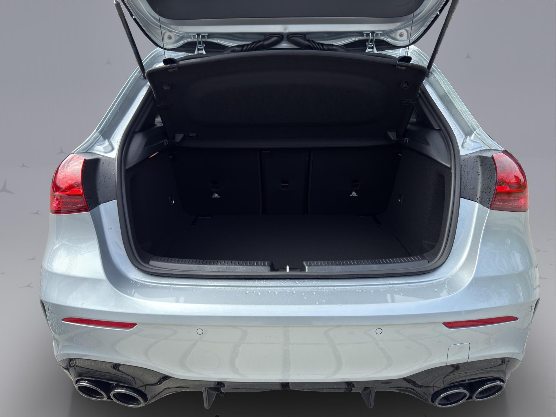 MERCEDES-BENZ A 45 S AMG 4matic+-image-18