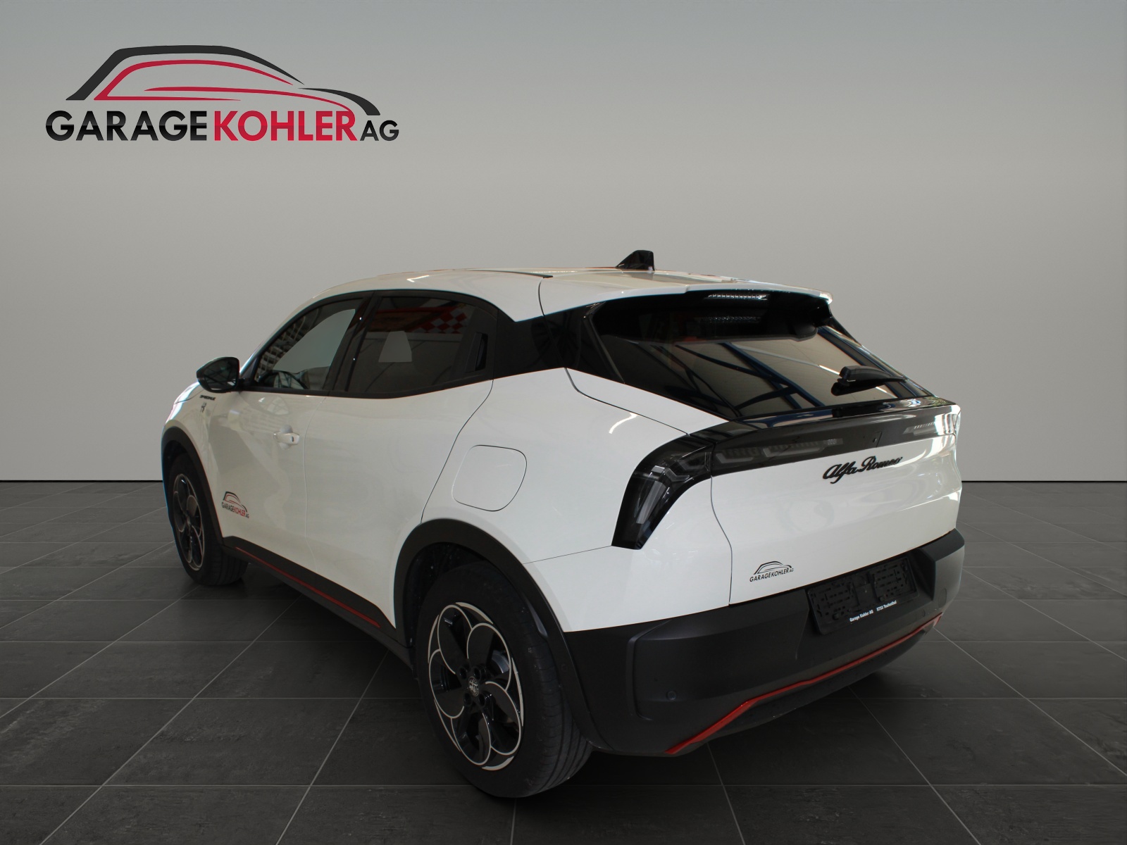 ALFA ROMEO Junior BEV 156 54kWh Speciale Pack Tech-image-3