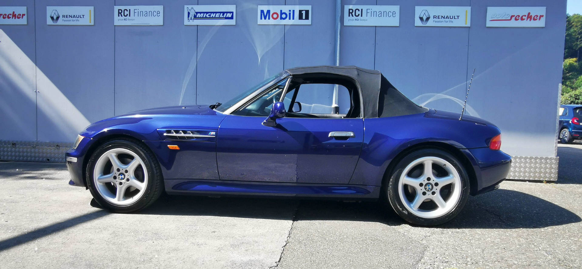 BMW Z3 2.8i Roadster-image-9