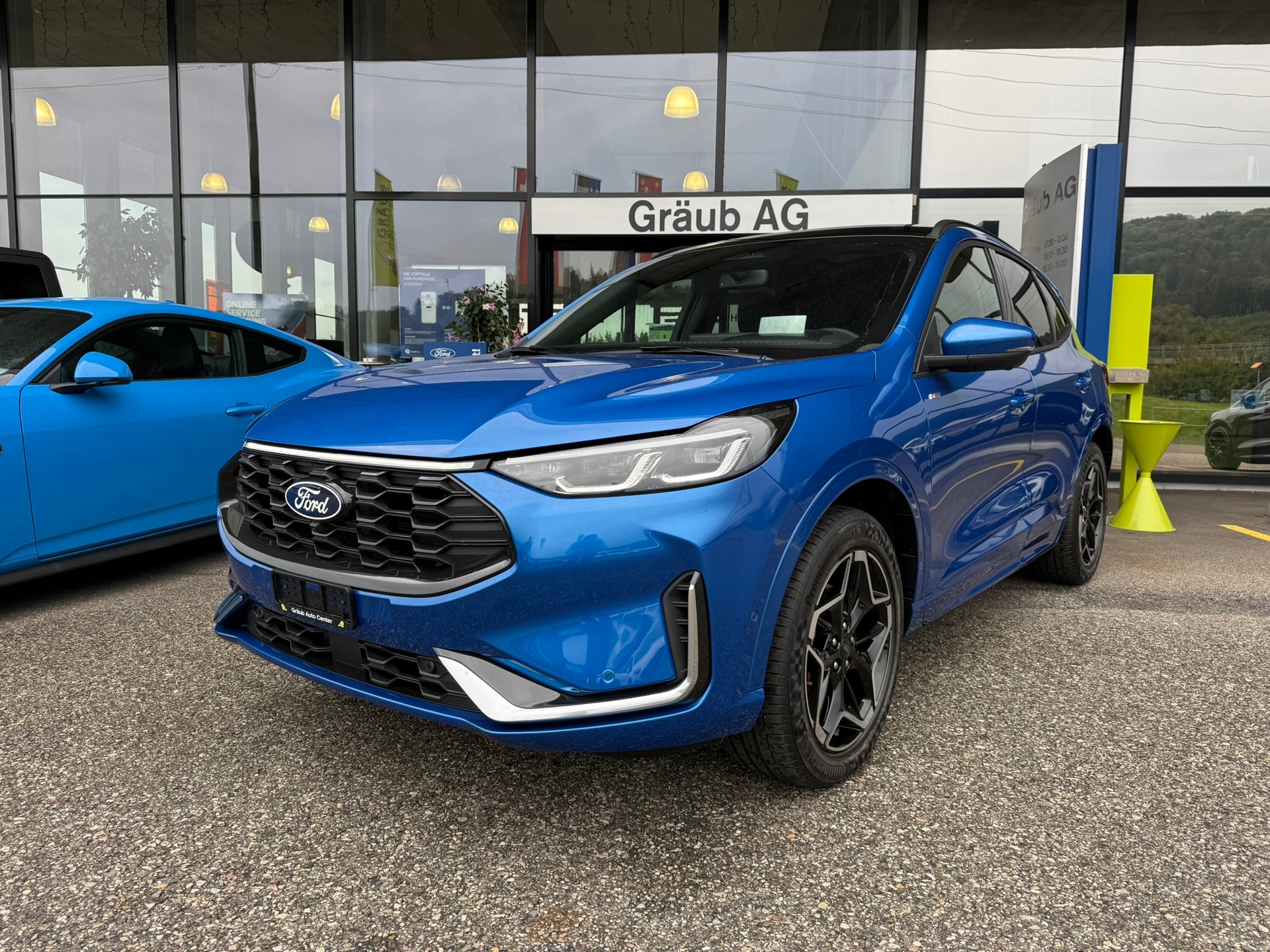 FORD Kuga 2.5 FHEV ST-Line X 4WD-image-0