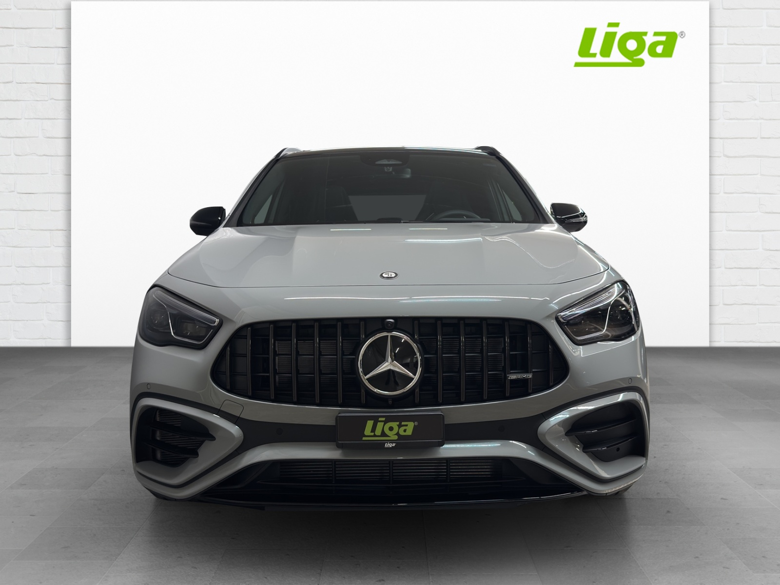 MERCEDES-BENZ AMG GLA 45 S 4Matic+-image-2