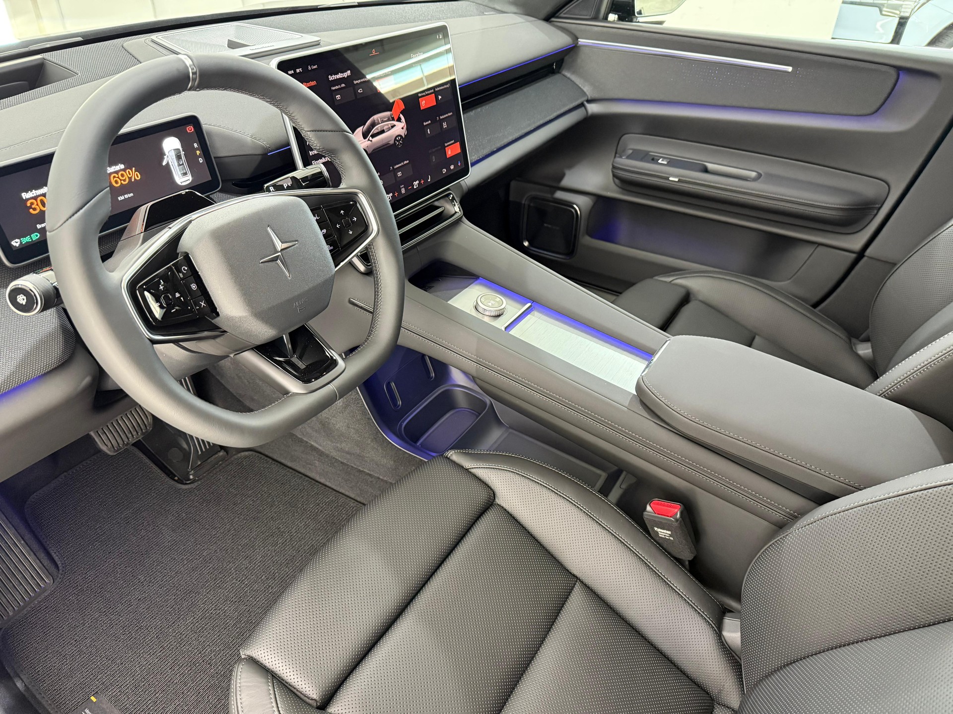 POLESTAR 4 Long Range Dual Motor Prime-image-3