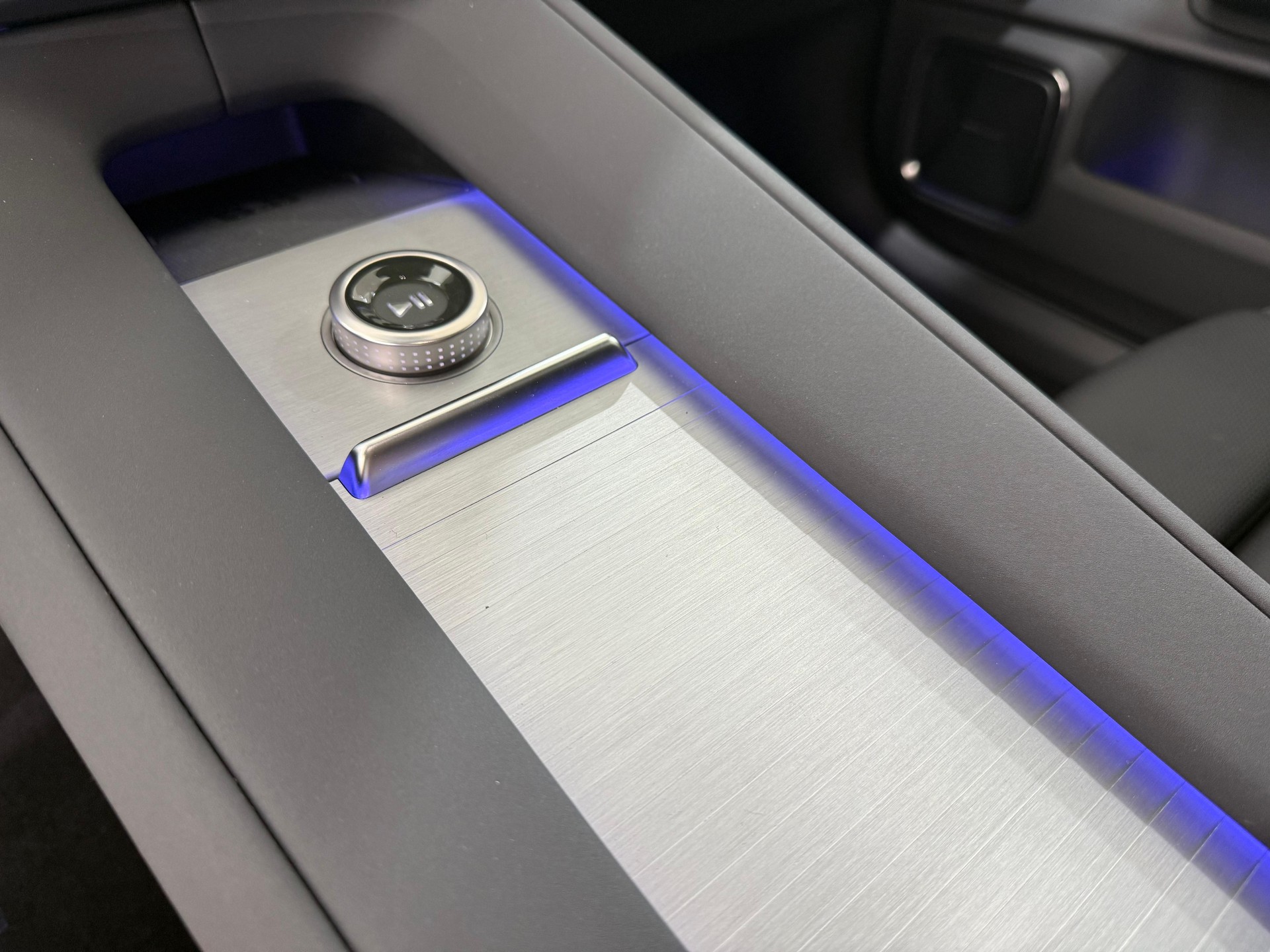 POLESTAR 4 Long Range Dual Motor Prime-image-10