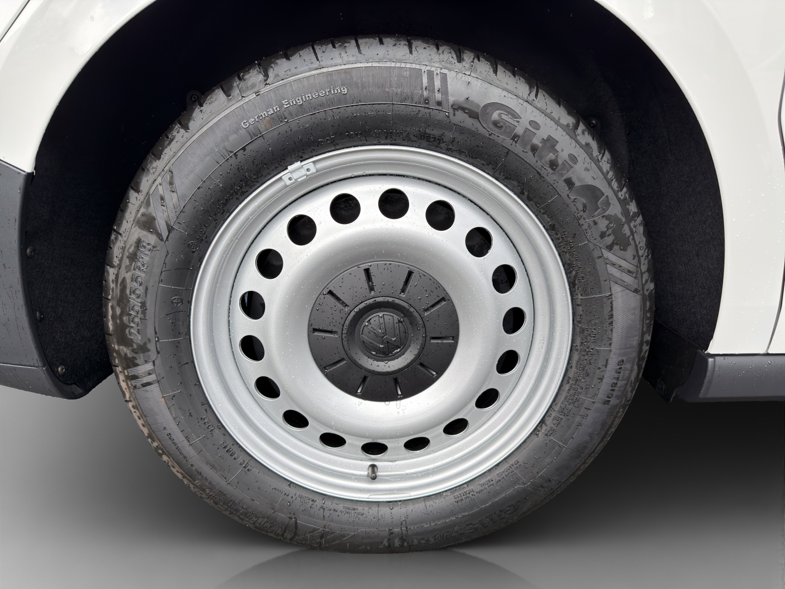 VW ID. Buzz Cargo Pro-image-15