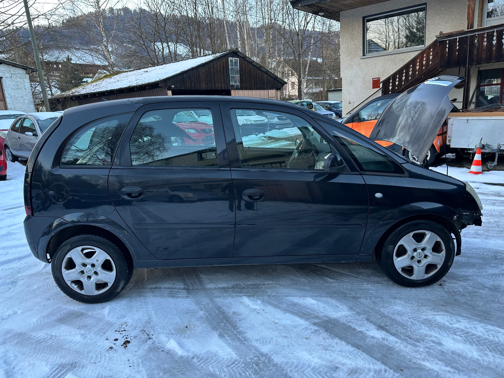 OPEL Meriva 1.8i 16V Essentia FIXPREIS-image-9