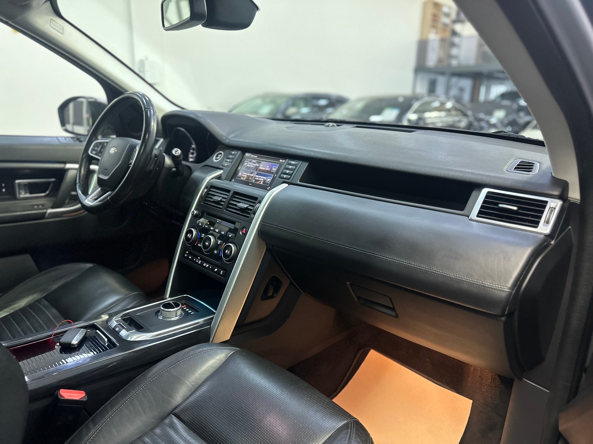 LAND ROVER Sport 2.0 TD4 Pure AT9-image-15