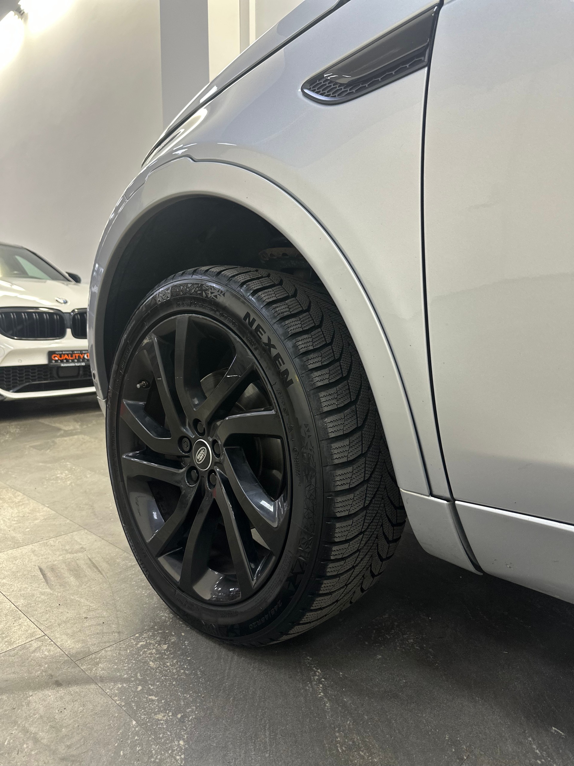 LAND ROVER Sport 2.0 TD4 Pure AT9-image-4