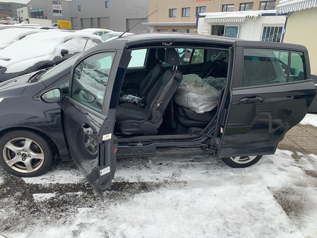 FORD B-Max 1.0 SCTi Titanium-image-6