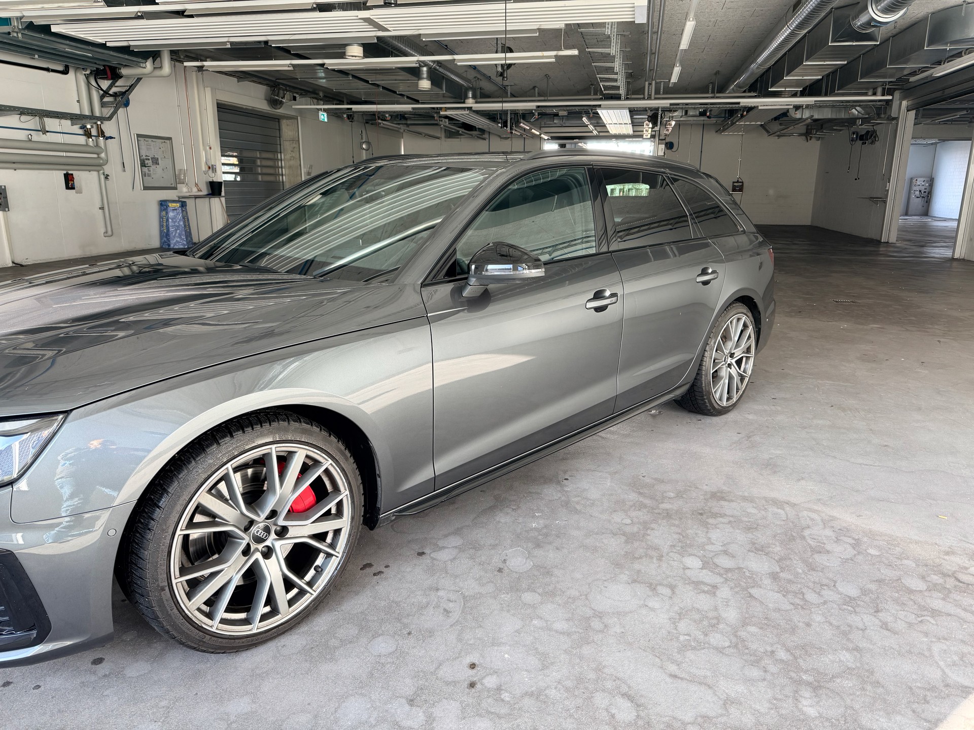 AUDI A4 Avant 45 TFSI S line S-tronic quattro-image-5
