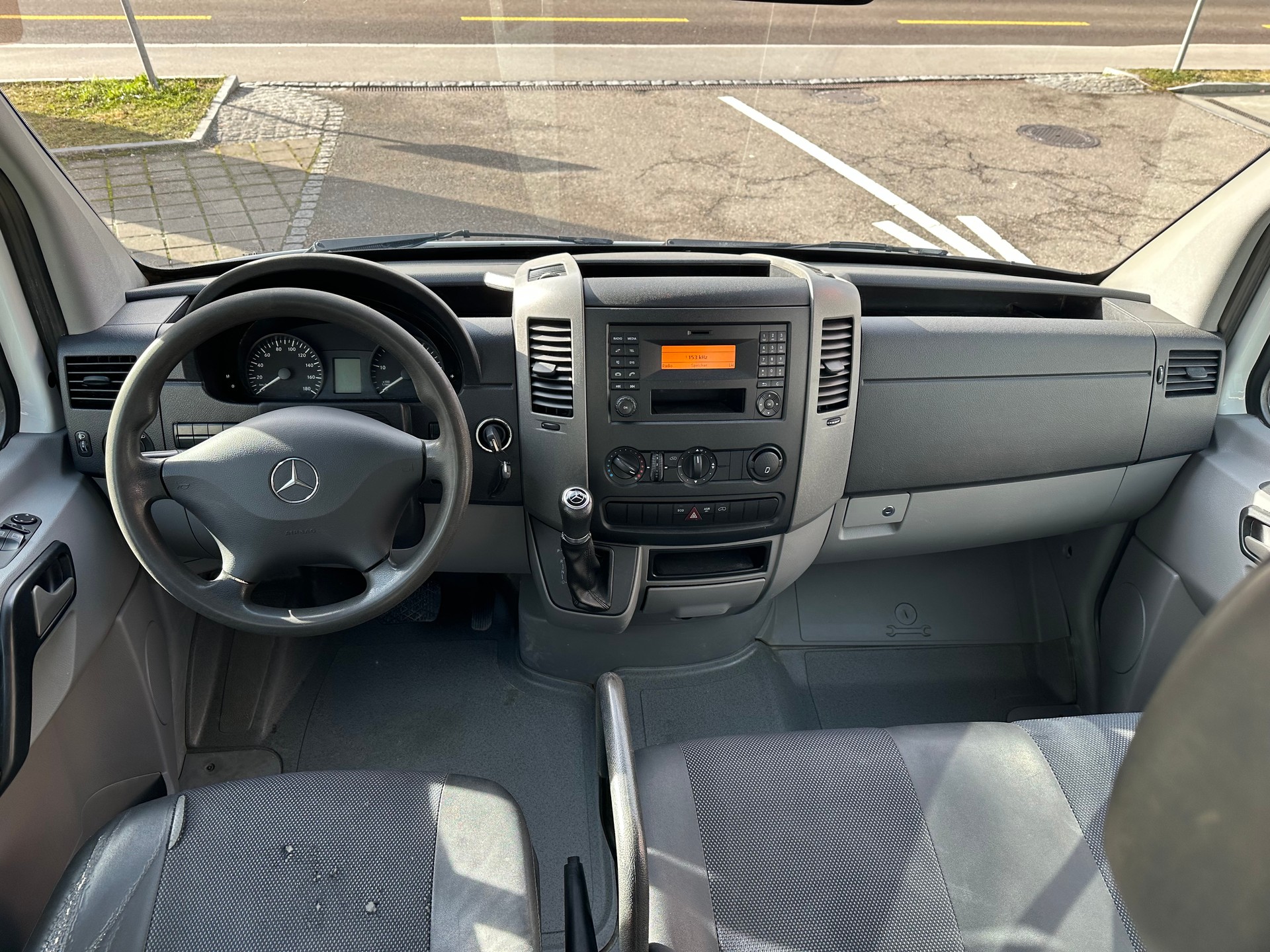 MERCEDES-BENZ Sprinter 316 CDI Standard 7G-Tronic-image-5