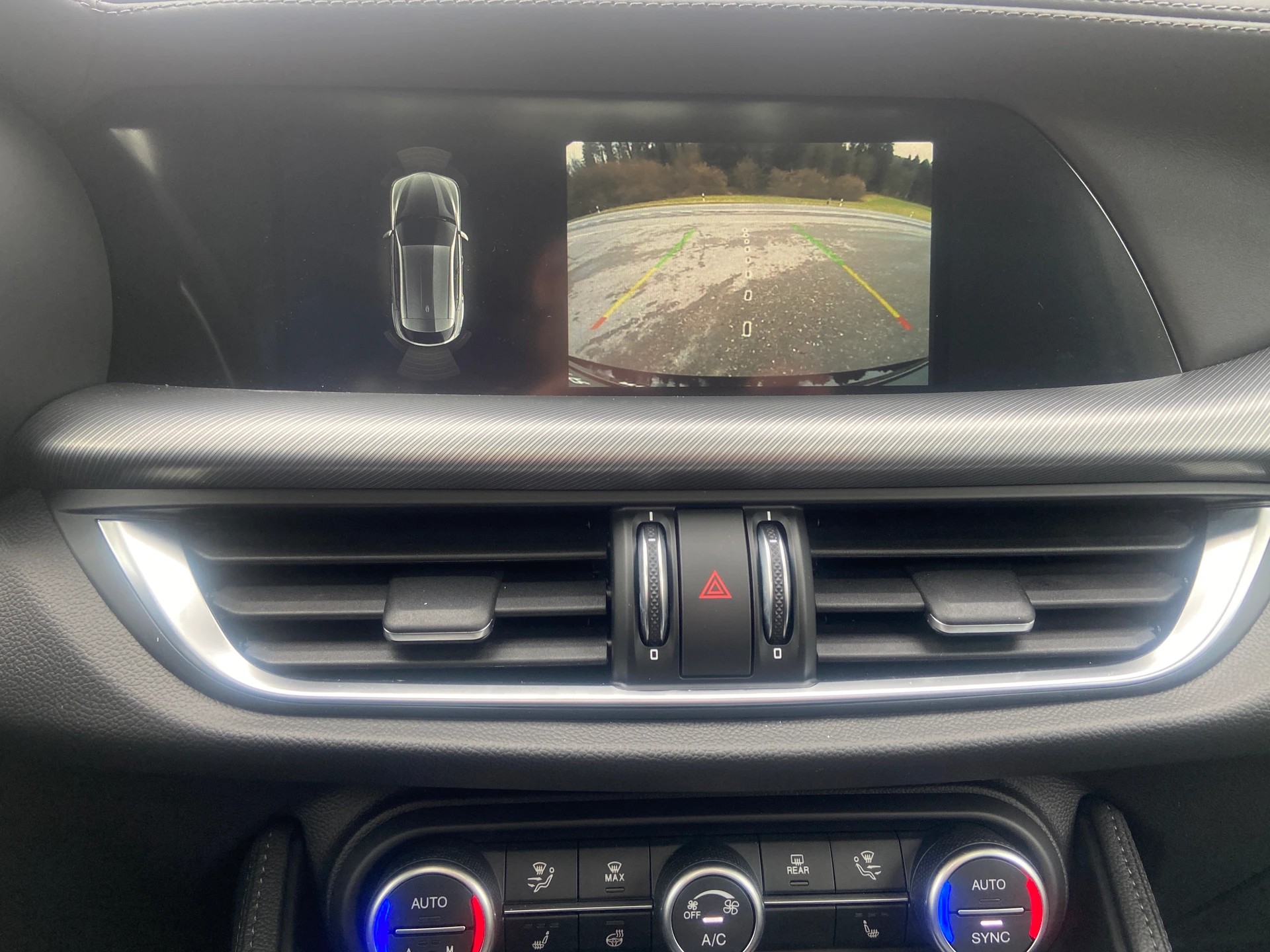 ALFA ROMEO Stelvio 2.0 Veloce Pack Premium Sky Q4 AT8-image-14