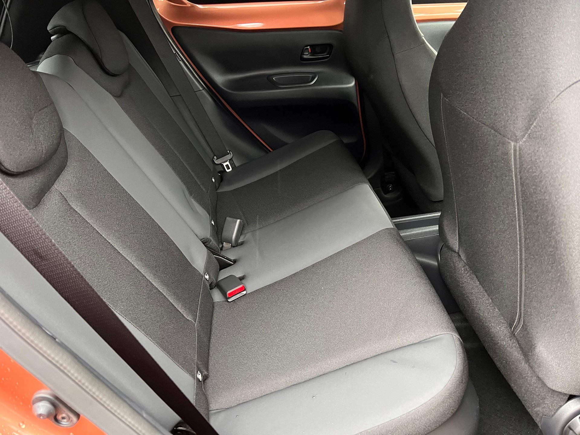 TOYOTA Aygo X 1.5 VVT-i HSD Style-image-10