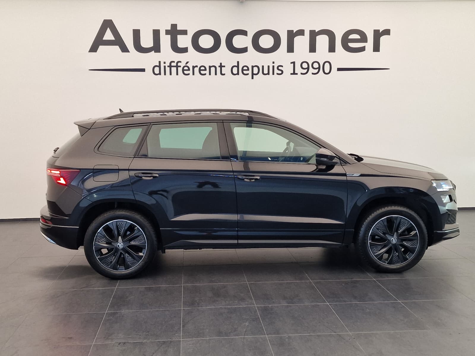 SKODA Karoq 2.0 TSI SportLine 4x4 DSG-image-5